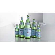 San Pellegrino Mineralwasser                                             